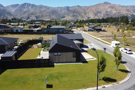 Photo of property in 5 Brewster Crescent, Lake Hawea, Wanaka, 9382