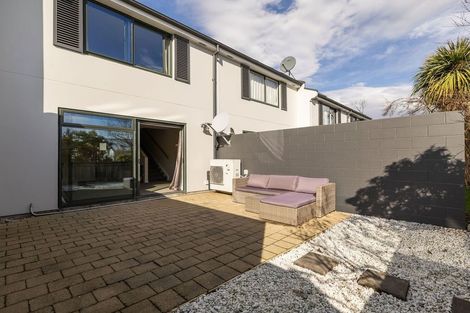 Photo of property in 4/1080 Frankton Road, Frankton, Queenstown, 9300