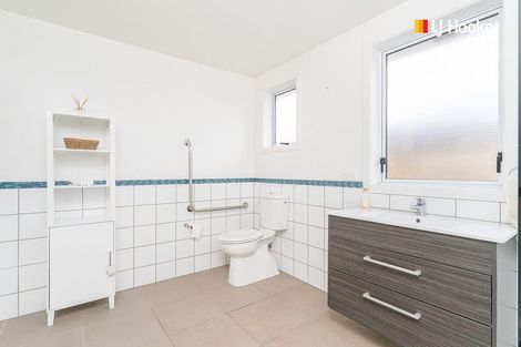 Photo of property in 12a Kennedy Street, Saint Clair, Dunedin, 9012