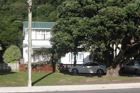 Photo of property in 76 Para Street, Miramar, Wellington, 6022