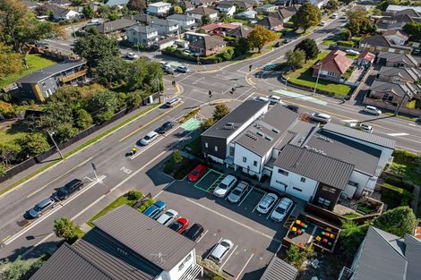 Photo of property in 2/69 Suva Street, Upper Riccarton, Christchurch, 8041