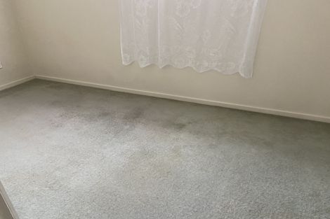 Photo of property in 5/49 Henderson Valley, Henderson, Auckland, 0612