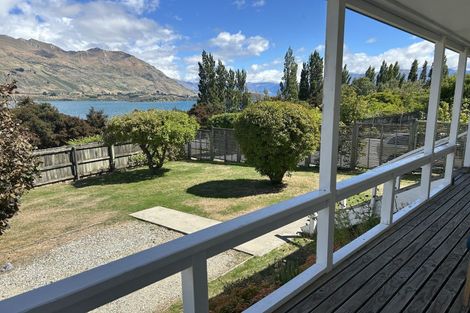 Photo of property in 185 Lakeside Road, Wanaka, 9305