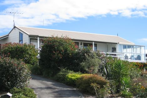 Photo of property in 15 Panui Terrace, Snells Beach, 0920