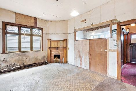 Photo of property in 9 Mckinley Crescent, Brooklyn, Wellington, 6021