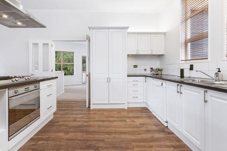 Photo of property in 5 Stoddart Lane, Cashmere, Christchurch, 8022