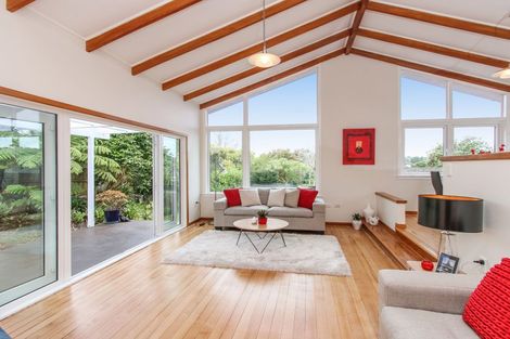 Photo of property in 17 Tagor Street, Glen Eden, Auckland, 0602