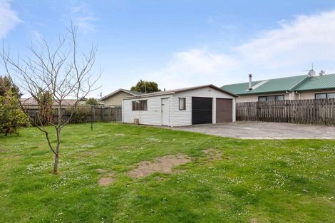 Photo of property in 15 Sunrise Avenue, Owhata, Rotorua, 3010
