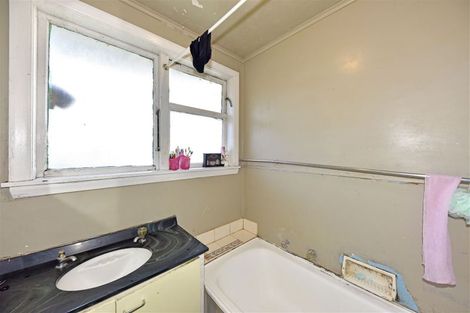 Photo of property in 4 Aldgate Street, Redwood, Christchurch, 8051