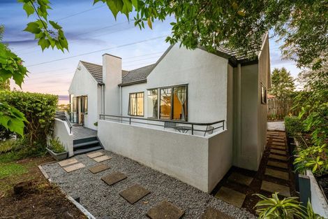 Photo of property in 56 Garton Drive, Massey, Auckland, 0614