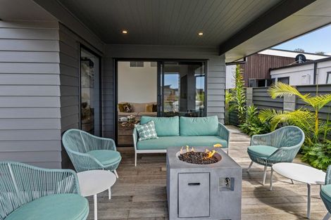 Photo of property in 13 Awatea Drive, Whitianga, 3510