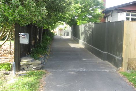 Photo of property in 15 Riverview Street, Beckenham, Christchurch, 8023