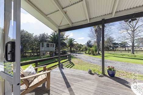 Photo of property in 2246 State Highway 16, Helensville, 0875