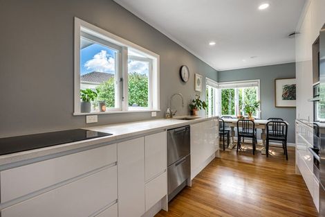 Photo of property in 30 Saint Leonards Road, Devonport, Auckland, 0624