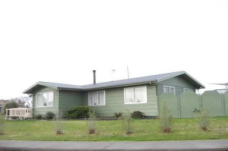 Photo of property in 27 Tenby Terrace, Flaxmere, Hastings, 4120