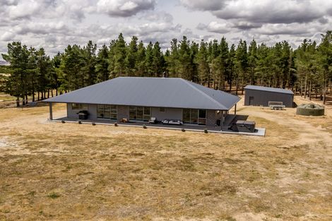 Photo of property in 390a Letts Gully Road, Letts Gully, Alexandra, 9393