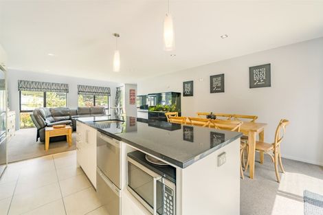 Photo of property in 8 Flotilla Place, Whitby, Porirua, 5024