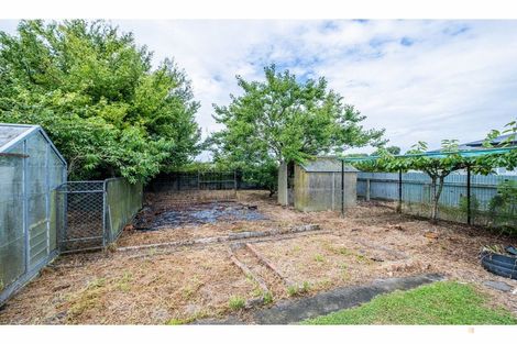 Photo of property in 1 Regent Street, Waimate, 7924