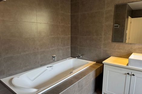 Photo of property in 37 Charles Dickens Drive, Mellons Bay, Auckland, 2014