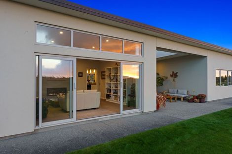 Photo of property in 25 Mahurenga Lane, Te Horo, Otaki, 5581