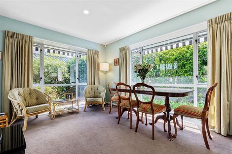 Photo of property in 2/138 Memorial Avenue, Burnside, Christchurch, 8053