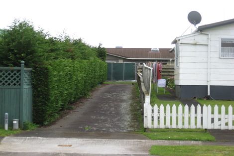 Photo of property in 2/6 Wicklow Place, Bell Block, New Plymouth, 4312