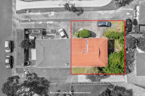 Photo of property in 1/22 Mannering Place, Hillcrest, Auckland, 0627