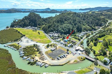 Photo of property in 336 Wharf Road, Coromandel, 3506