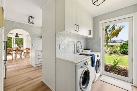 Photo of property in 48b Golf Road, Mount Maunganui, 3116