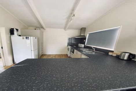 Photo of property in 12a Tamaki Bay Drive, Pakuranga, Auckland, 2010