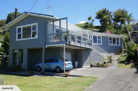 Photo of property in 8 Pine Road, Ngunguru, Whangarei, 0173