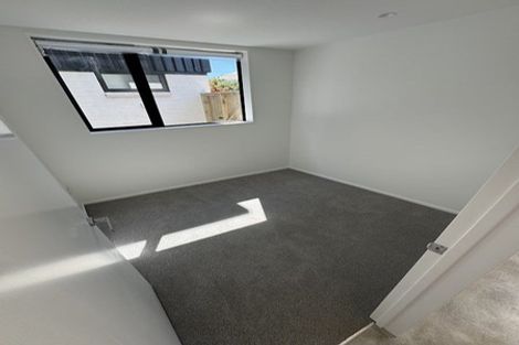 Photo of property in 7b Manor Place, Point Chevalier, Auckland, 1022