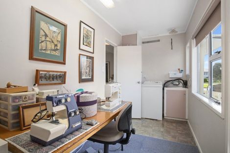 Photo of property in 178 Torkar Road, Clarks Beach, 2122