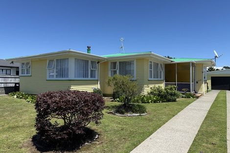 Photo of property in 61 Browne Street, Waitara, 4320