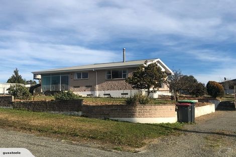 Photo of property in 17 Shere Street, Pleasant Point, 7903