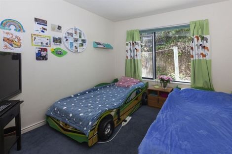 Photo of property in 10 Riegler Place, Belfast, Christchurch, 8051