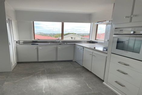 Photo of property in 24a Marydale Drive, Mount Roskill, Auckland, 1041