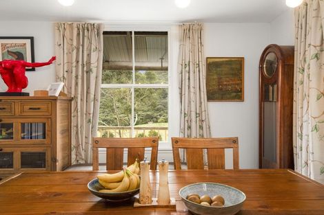 Photo of property in 10 Prebble Grove, Naenae, Lower Hutt, 5011