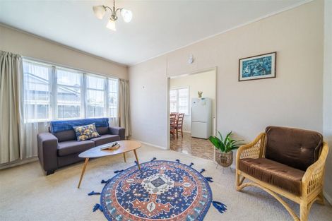 Photo of property in 3 Bush Street, Naenae, Lower Hutt, 5011