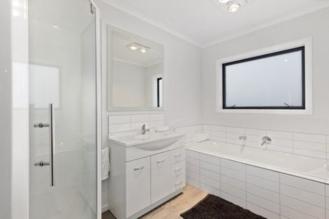 Photo of property in 100 Farmer Crescent, Taita, Lower Hutt, 5011