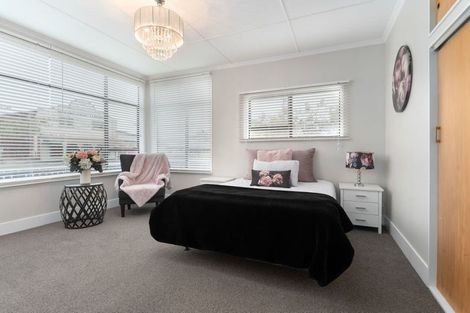 Photo of property in 91 Broadway, Carterton, 5713