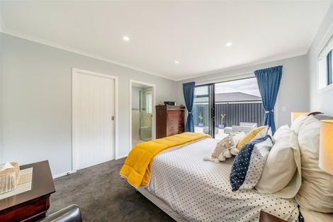 Photo of property in 12 Fenwick Crescent, Wallaceville, Upper Hutt, 5018