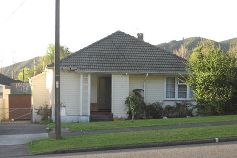 Photo of property in 173 Waddington Drive, Naenae, Lower Hutt, 5011