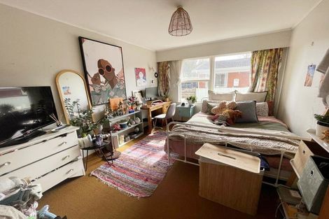 Photo of property in 33 Regent Street, Silverdale, Hamilton, 3216