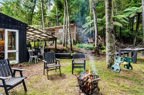 Photo of property in 21 Dormer Road, Kaukapakapa, Helensville, 0875