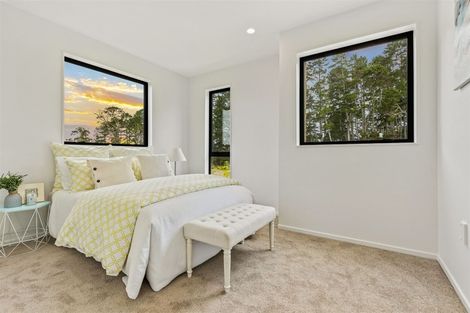 Photo of property in 19 Konoba Avenue, Kumeu, 0810