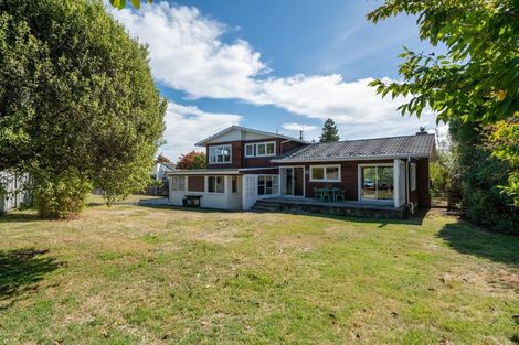 Photo of property in 27 Oregon Drive, Rainbow Point, Taupo, 3330
