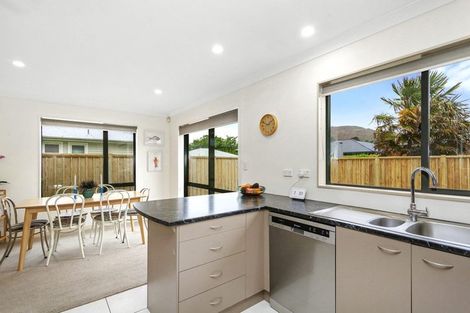 Photo of property in 10 Nathan Street, Tawa, Wellington, 5028