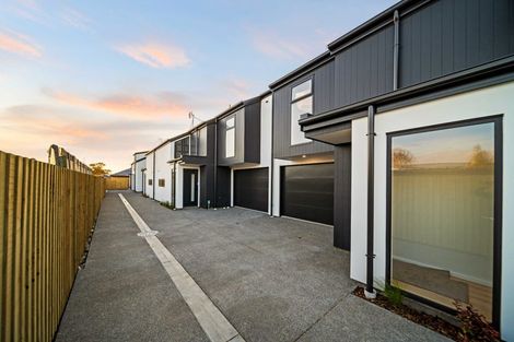 Photo of property in 2/25 Allard Street, Edgeware, Christchurch, 8013