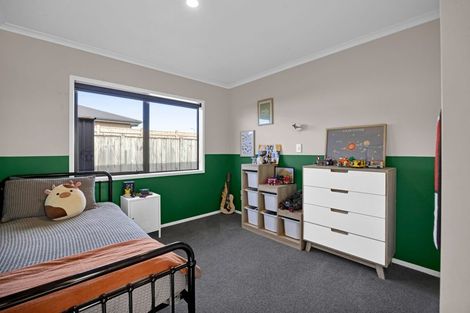 Photo of property in 4 James Drive, Bell Block, New Plymouth, 4312